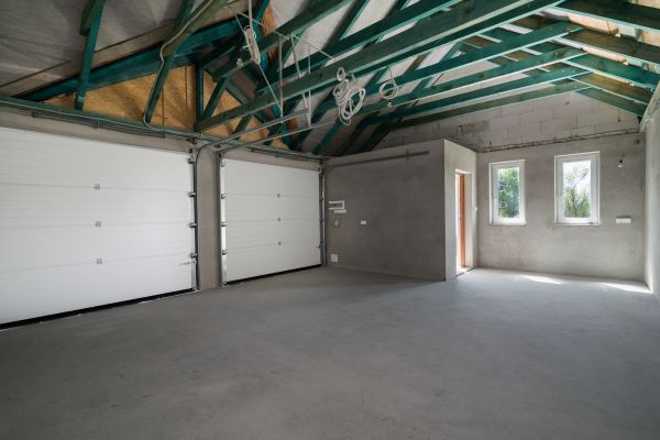 Cost of Garage Floor Concrete Repair in College Station