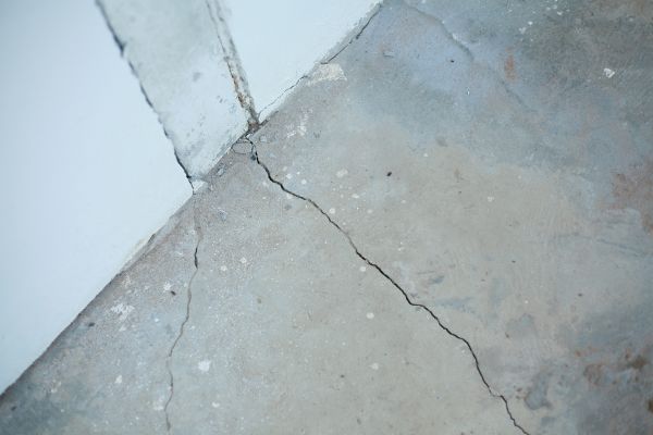 Cost of Garage Crack Repair in College Station